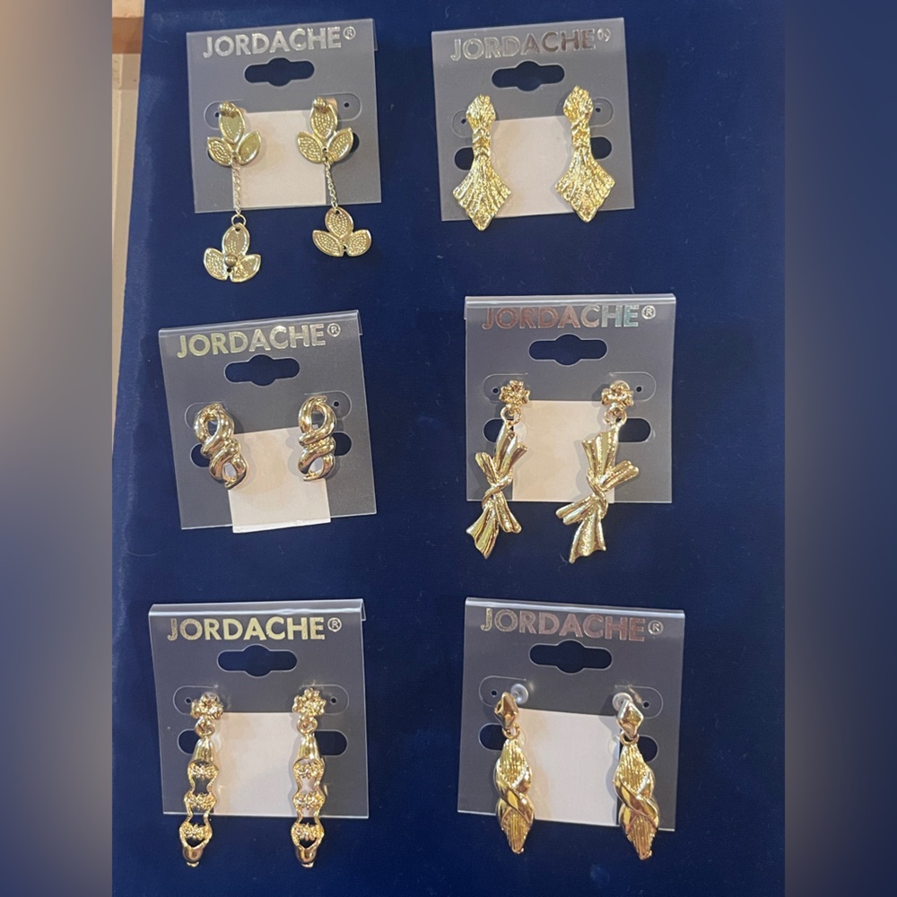 Bundle Lot Costume Jewelry Earrings 6 Pieces Gold Tone Jordache New Post Back